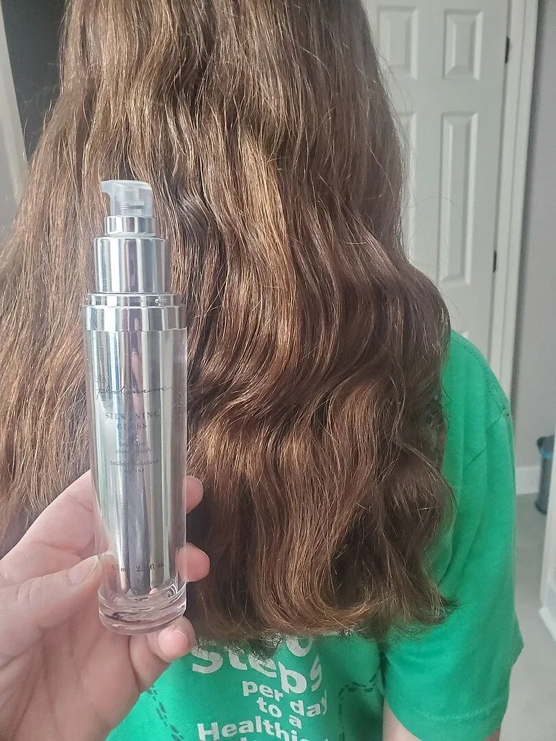 Kenra Professional Platinum Silkening Gloss hair gloss anti-frizz