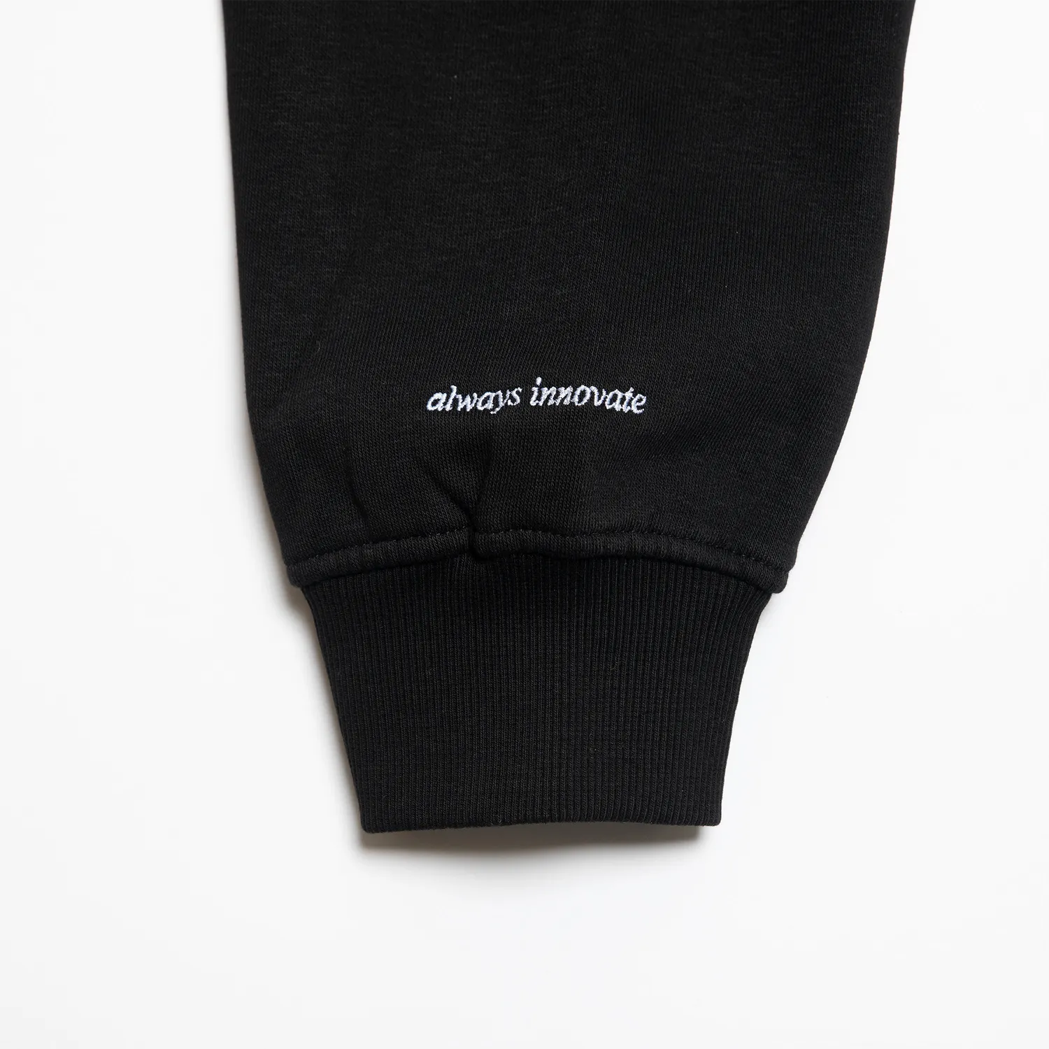 Oligo Professionnel Black Crewneck Cotton Blend