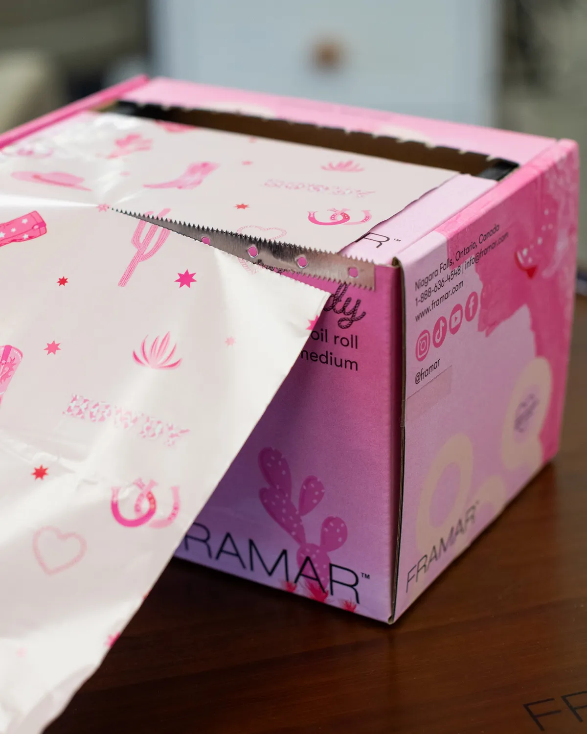 Framar Howdy Large Smooth Roll Hair Foil 1600ft Pink
