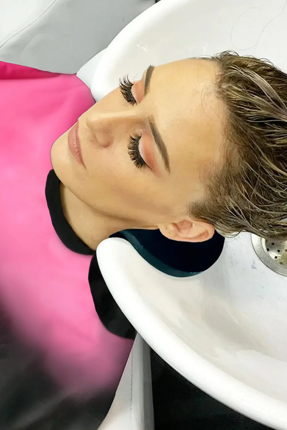 Colortrak Color Change Cape Temperature Sensitive Styling