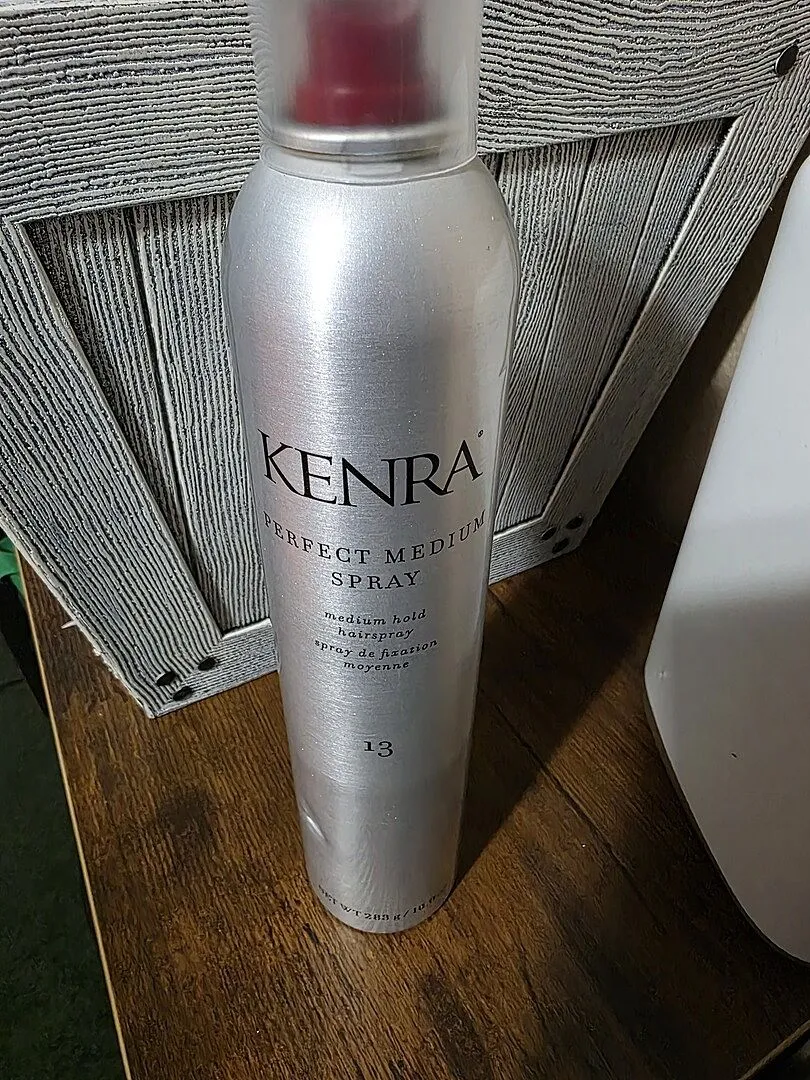 Kenra Perfect Medium Spray 13 hairspray