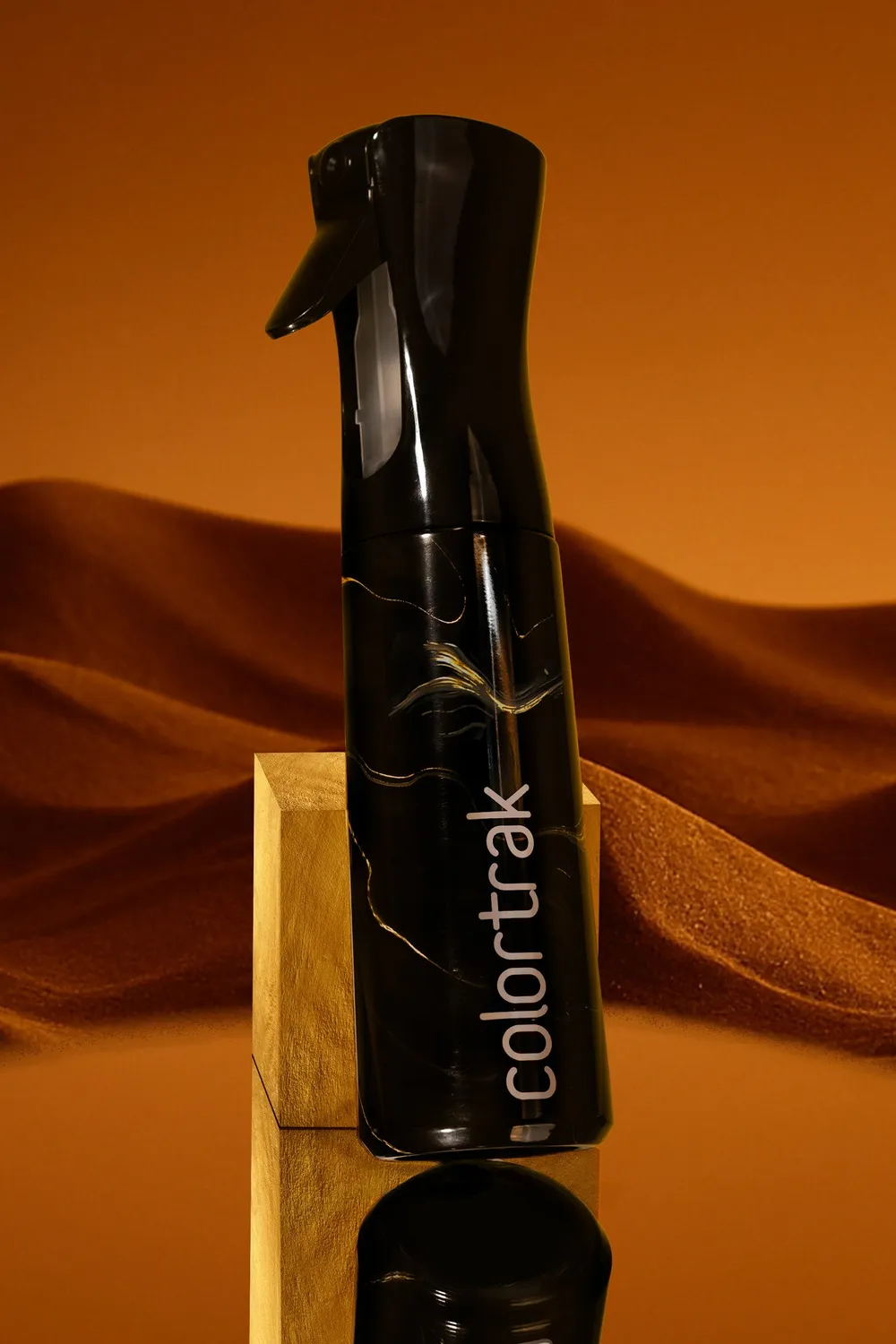 Colortrak Midnight Lux Continuous Spray Bottle Fine Mist