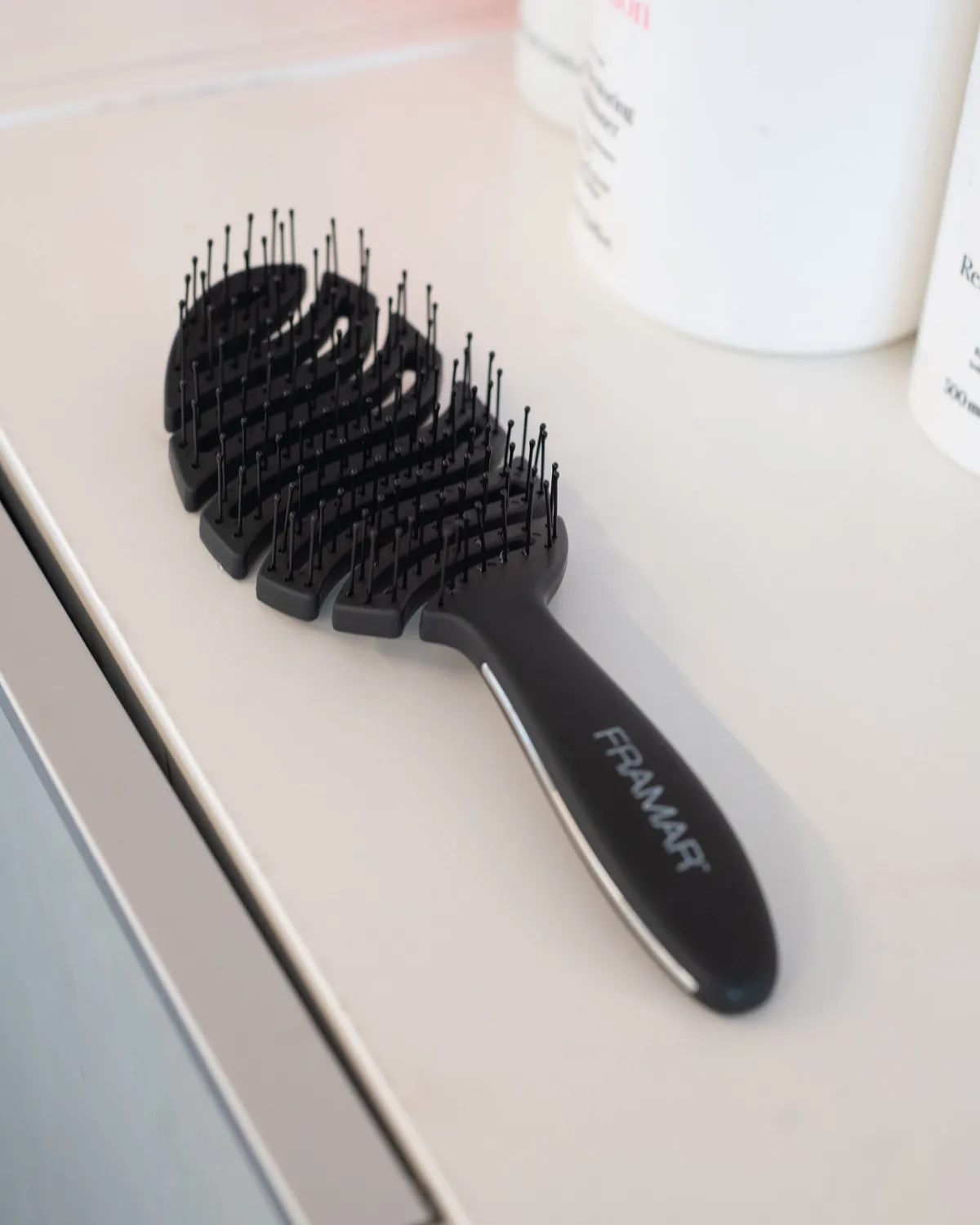 Framar Flex Brush Detangle Brush Vented