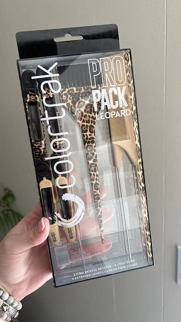 Colortrak Leopard Pro Pack Stylist Kit 10-Piece Firm Bristle